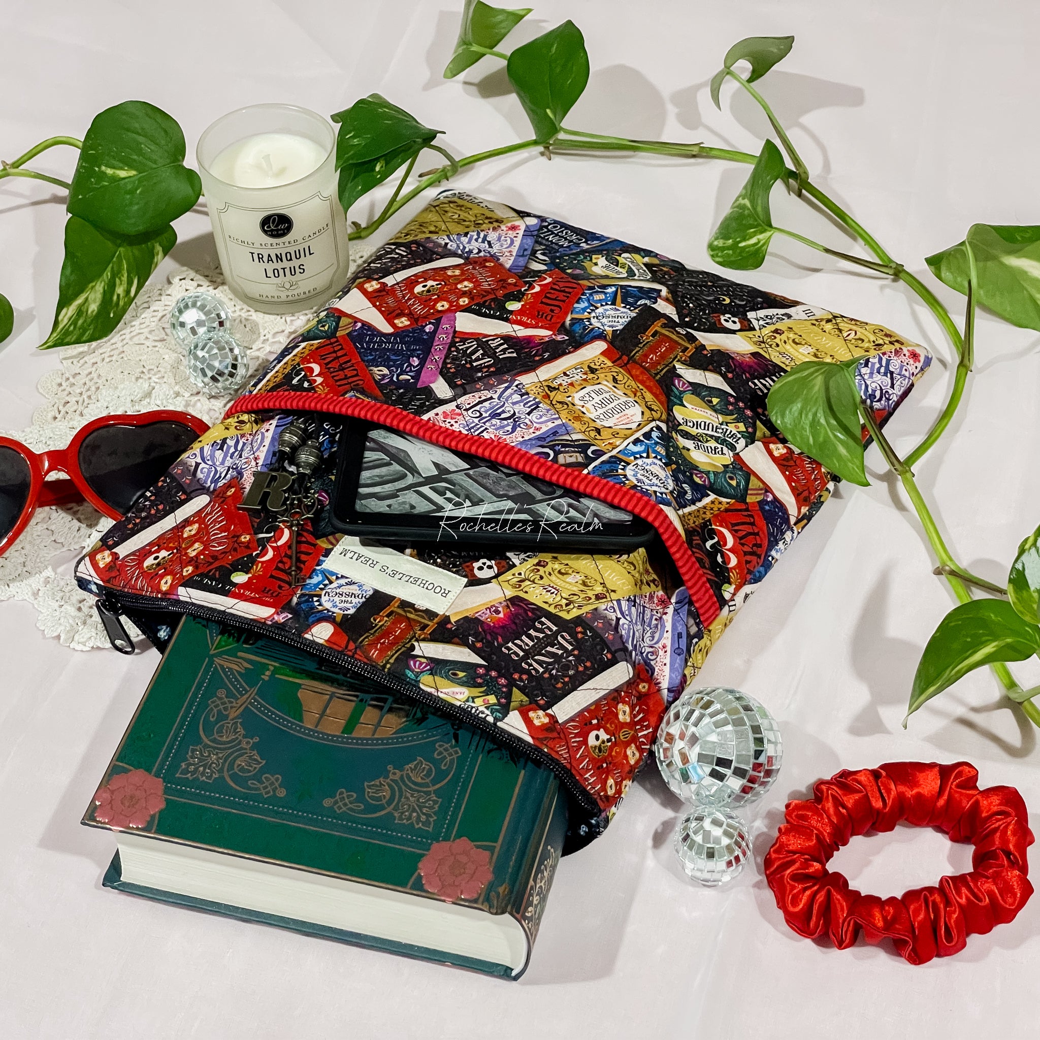 Classic Tales - Large Quilted book pouch