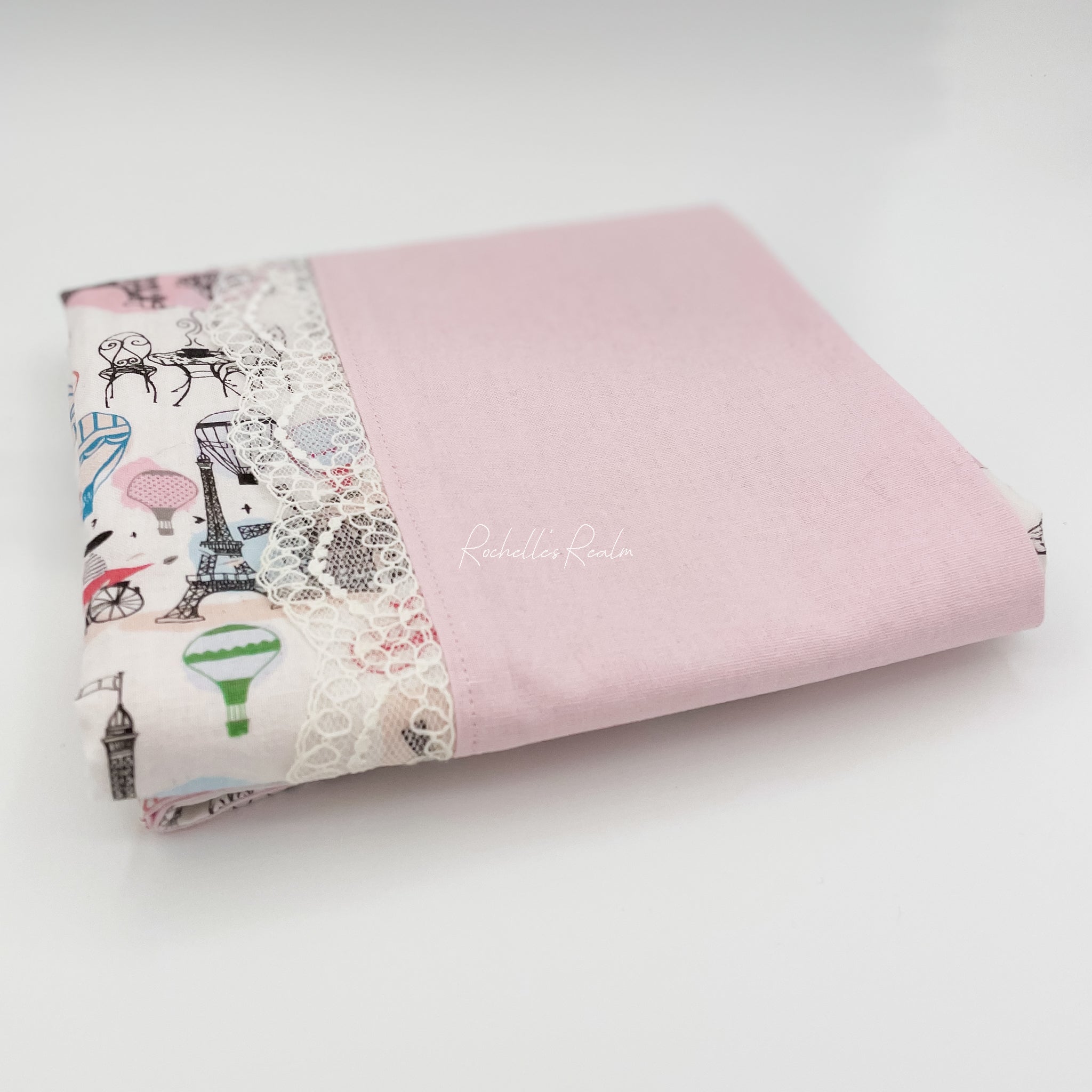 Chic Eiffel Tower Pillow Case